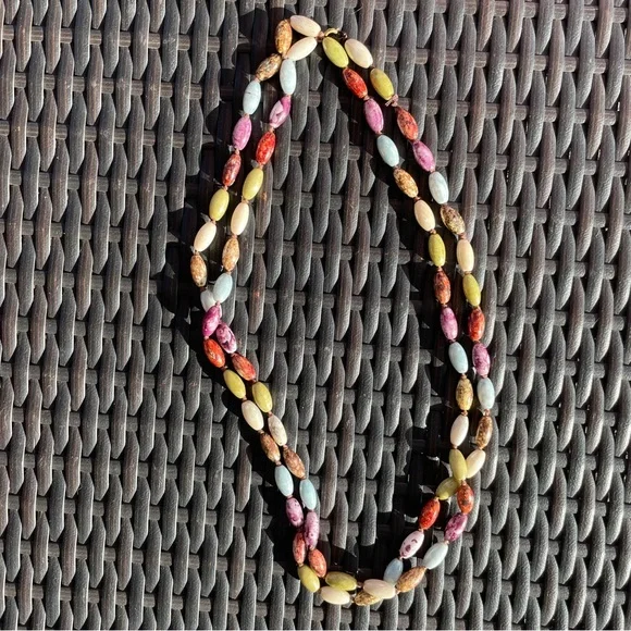Multicolor Beaded Necklace - Picture 5 of 9